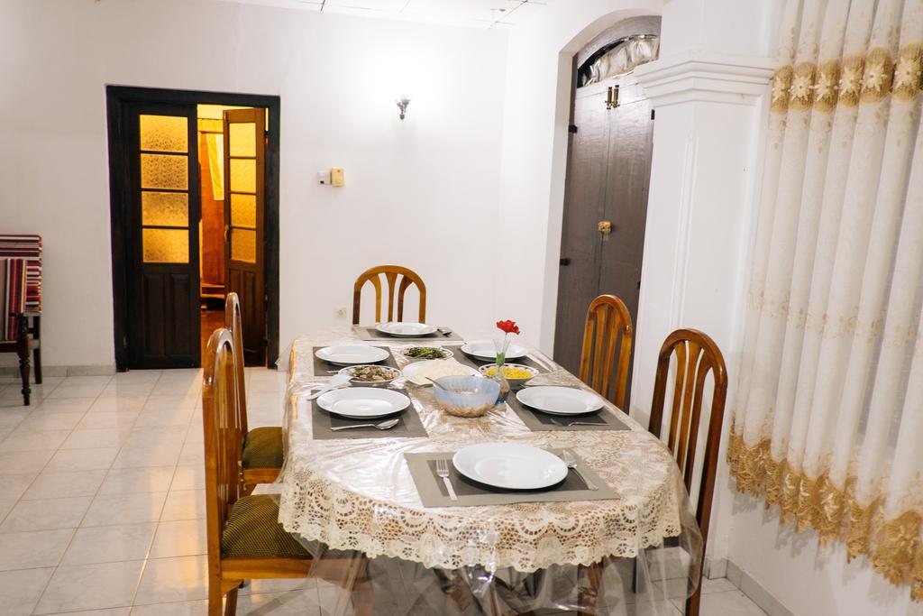 Grand Villa Hikkaduwa Habitación foto