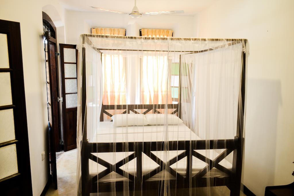 Grand Villa Hikkaduwa Habitación foto
